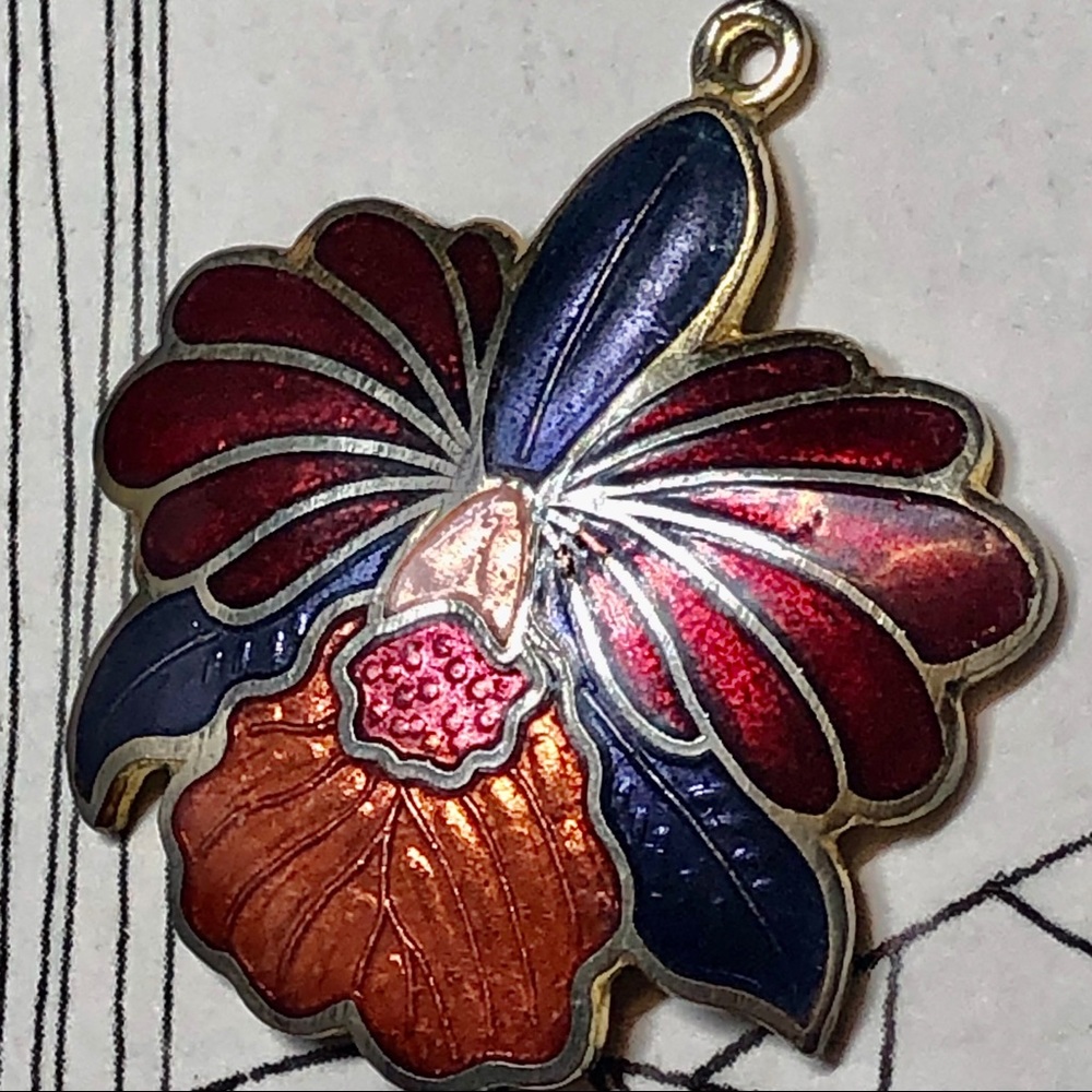 Purple & Red Cloisonné Enamel Orchid Pendant. - Picture 1 of 3